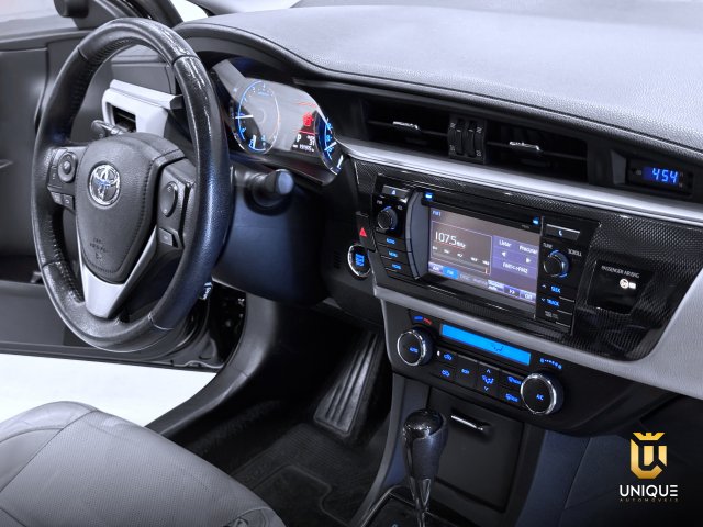 Toyota Corolla 2.0 ALTIS 16V FLEX 4P AUTOMÁTICO 2015/2016 preto à venda na Unique Automóveis em Indaiatuba — foto 19