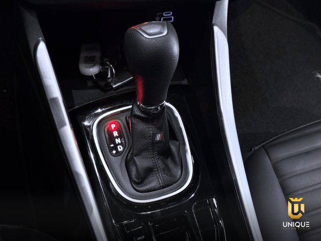 Fiat Fastback 1.0 TURBO 200 FLEX IMPETUS CVT 2023 cinza à venda na Unique Automóveis em Indaiatuba — foto 15