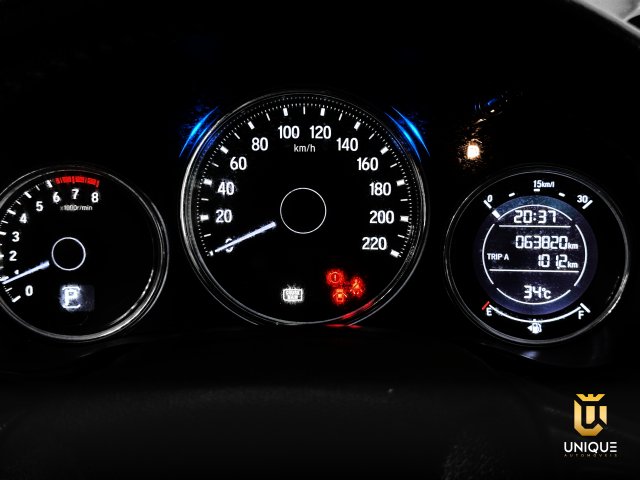 Honda City 1.5 EXL 16V FLEX 4P AUTOMÁTICO 2019 branco à venda na Unique Automóveis em Indaiatuba — foto 10