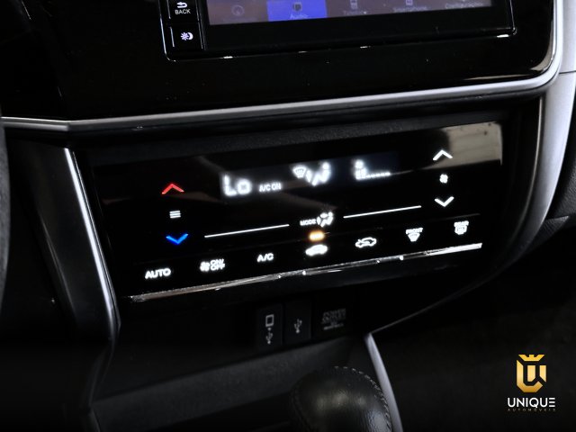 Honda City 1.5 EXL 16V FLEX 4P AUTOMÁTICO 2019 branco à venda na Unique Automóveis em Indaiatuba — foto 12
