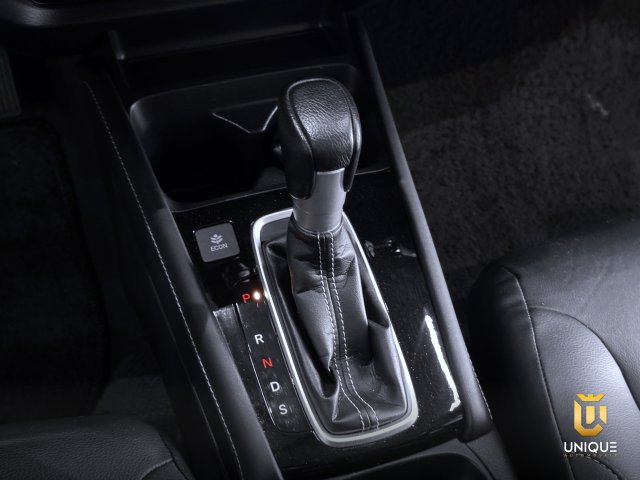 Honda City 1.5 I-VTEC FLEX HATCH EXL CVT 2022/2023 preto à venda na Unique Automóveis em Indaiatuba — foto 14