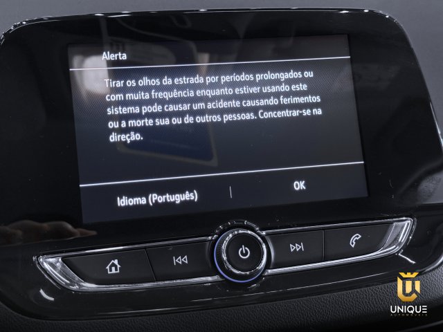 Chevrolet Onix 1.0 TURBO FLEX LT MANUAL 2019/2020 branco à venda na Unique Automóveis em Indaiatuba — foto 13