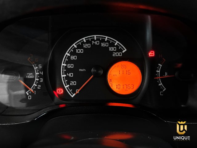 Fiat Strada 1.4 MPI HARD WORKING CS 8V FLEX 2P MANUAL 2019/2020 branco à venda na Unique Automóveis em Indaiatuba — foto 12