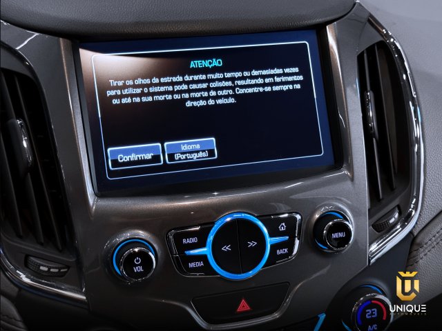 Chevrolet Cruze Sedan 1.4 TURBO LTZ 16V FLEX 4P AUTOMÁTICO 2016/2017 branco à venda na Unique Automóveis em Indaiatuba — foto 10