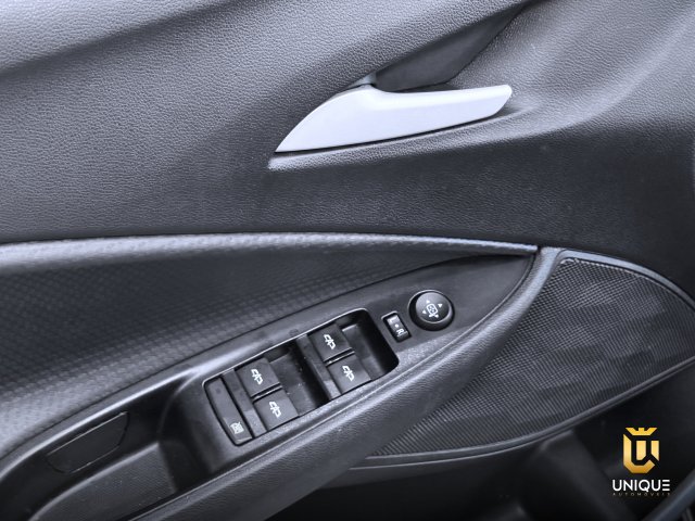 Chevrolet Onix 1.0 FLEX LT MANUAL 2024/2025 preto à venda na Unique Automóveis em Indaiatuba — foto 18