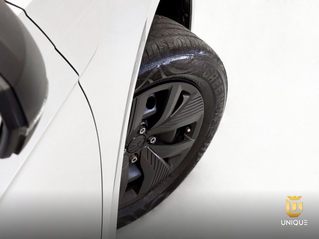 Volkswagen Polo 1.0 MPI TRACK MANUAL 2024/2025 prata à venda na Unique Automóveis em Indaiatuba — foto 8