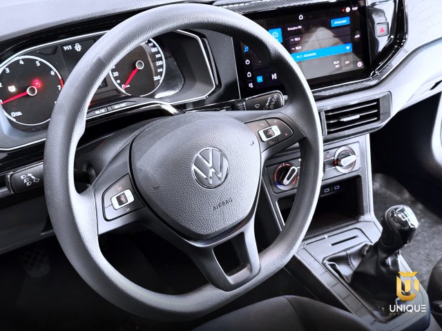 Volkswagen Polo 1.0 MPI TRACK MANUAL 2024/2025 prata à venda na Unique Automóveis em Indaiatuba — foto 10