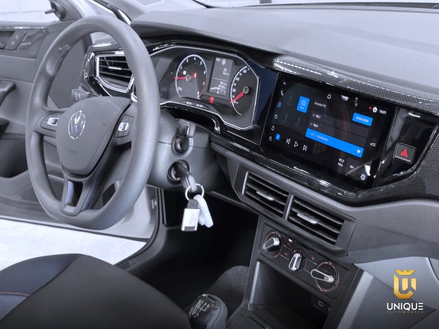 Volkswagen Polo 1.0 MPI TRACK MANUAL 2024/2025 prata à venda na Unique Automóveis em Indaiatuba — foto 19