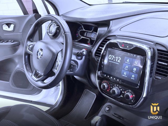 Renault Captur 2019 branco à venda na Unique Automóveis em Indaiatuba — foto 19