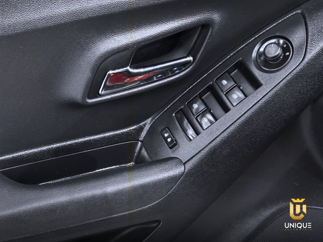 Chevrolet Tracker 1.4 16V TURBO FLEX LT AUTOMÁTICO 2018 vermelho à venda na Unique Automóveis em Indaiatuba — foto 11