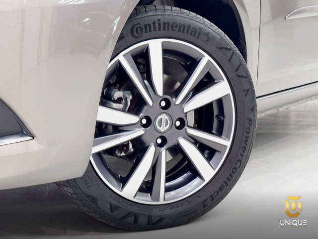Nissan Versa 1.6 16V FLEXSTART SL 4P XTRONIC 2019 cinza à venda na Unique Automóveis em Indaiatuba — foto 20