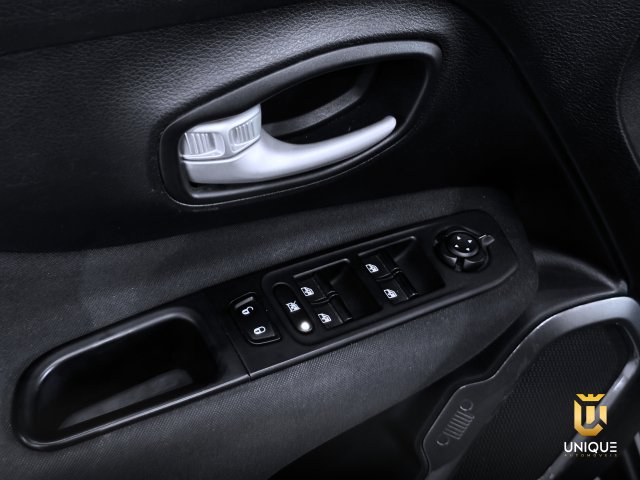 Jeep Renegade 1.3 T270 TURBO FLEX SPORT AT6 2022 cinza à venda na Unique Automóveis em Indaiatuba — foto 11