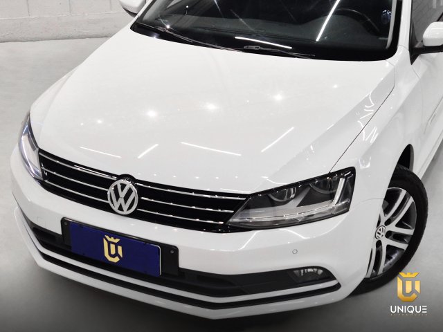 Volkswagen Jetta 1.4 16V TSI COMFORTLINE GASOLINA 4P TIPTRONIC 2017 branco à venda na Unique Automóveis em Indaiatuba — foto 3