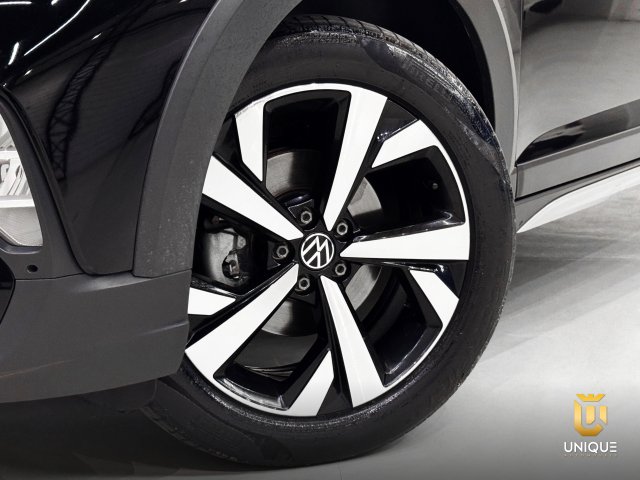 Volkswagen Nivus 1.0 200 TSI TOTAL FLEX HIGHLINE AUTOMÁTICO 2023 preto à venda na Unique Automóveis em Indaiatuba — foto 7