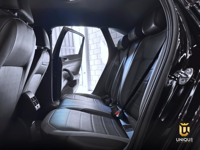 Volkswagen Nivus 1.0 200 TSI TOTAL FLEX HIGHLINE AUTOMÁTICO 2023 preto à venda na Unique Automóveis em Indaiatuba — foto 17