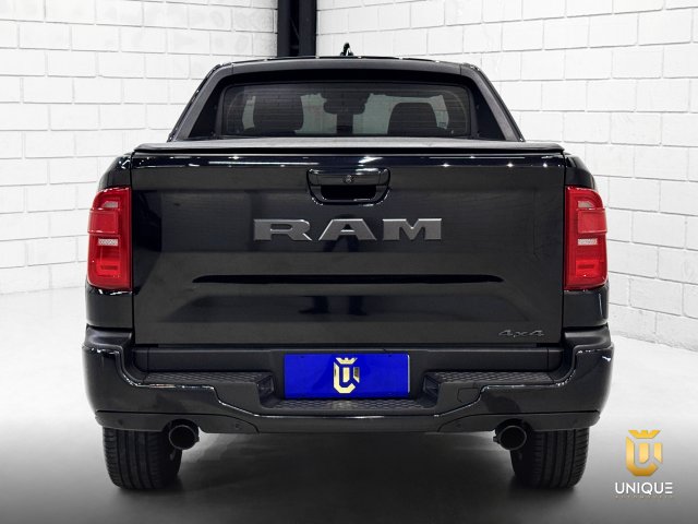 Ram Rampage 2.0 HURRICANE 4 TURBO GASOLINA R/T 4X4 AUTOMÁTICO 2025/2026 preto à venda na Unique Automóveis em Indaiatuba — foto 5
