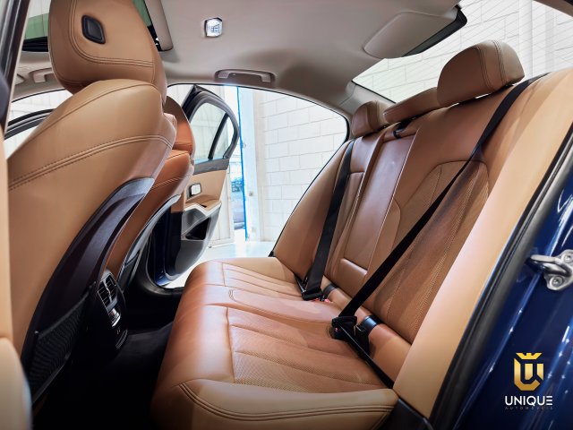 Bmw 320i 2.0 16V TURBO ACTIVE FLEX 4P AUTOMÁTICO 2022 azul à venda na Unique Automóveis em Indaiatuba — foto 14