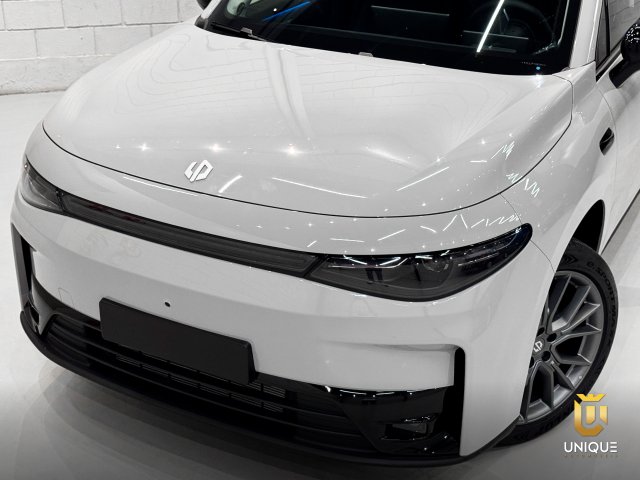 Leapmotor C10 28,4 KW REEV 2026 cinza à venda na Unique Automóveis em Indaiatuba — foto 3