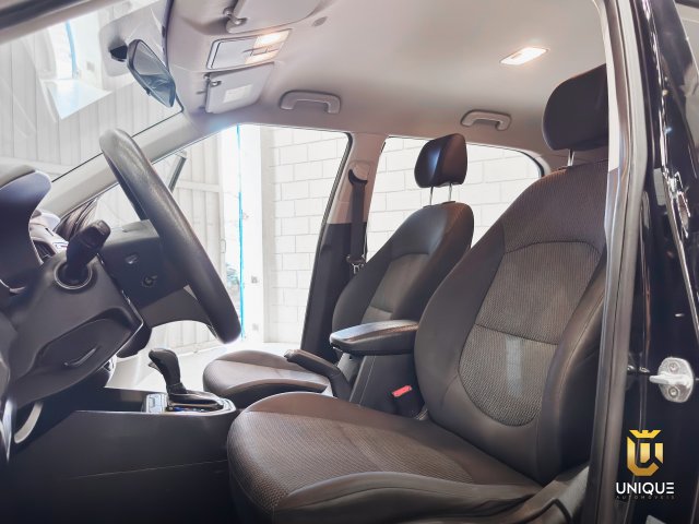 Hyundai Creta 1.6 16V FLEX ATTITUDE AUTOMÁTICO 2018 preto à venda na Unique Automóveis em Indaiatuba — foto 11