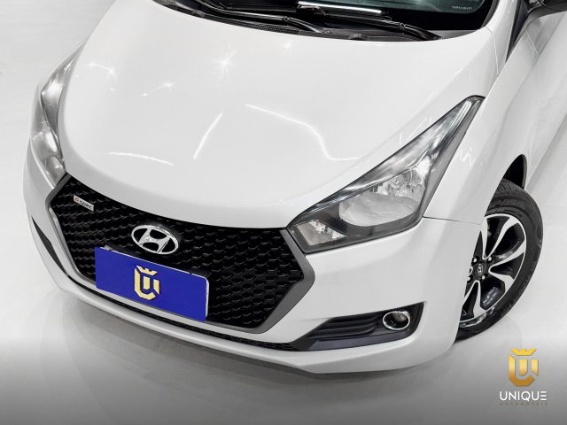 Hyundai Hb20 1.6 R SPEC 16V FLEX 4P MANUAL 2016/2017 prata à venda na Unique Automóveis em Indaiatuba — foto 3