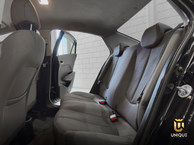 Hyundai Hb20s 1.6 COMFORT PLUS 16V FLEX 4P MANUAL 2014 preto à venda na Unique Automóveis em Indaiatuba — foto 17