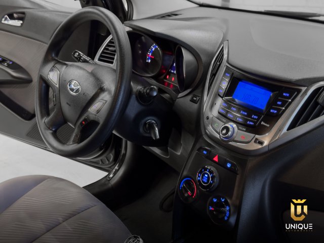 Hyundai Hb20s 1.6 COMFORT PLUS 16V FLEX 4P MANUAL 2014 preto à venda na Unique Automóveis em Indaiatuba — foto 18