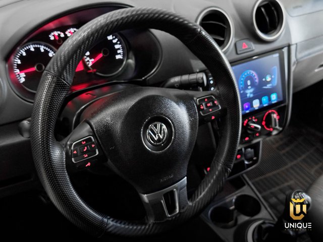 Volkswagen Gol 1.6 MI 8V FLEX 4P MANUAL 2013 cinza à venda na Unique Automóveis em Indaiatuba — foto 12