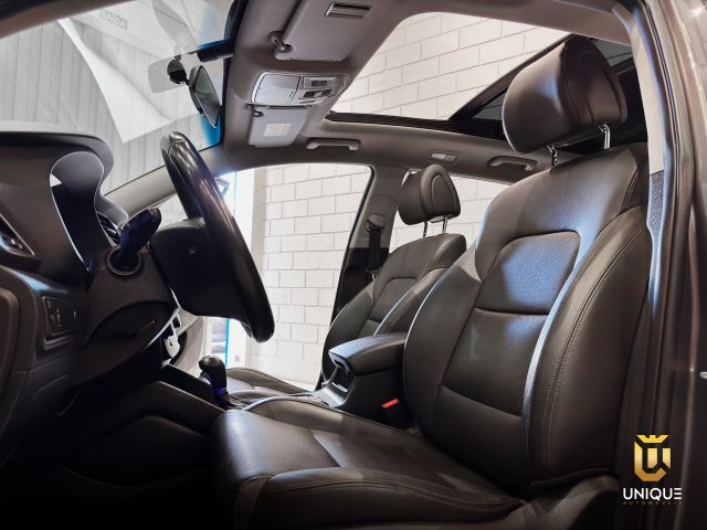 Hyundai Tucson 2.0 MPFI GLS 16V 143CV 2WD FLEX 4P AUTOMÁTICO 2018/2019 cinza à venda na Unique Automóveis em Indaiatuba — foto 10