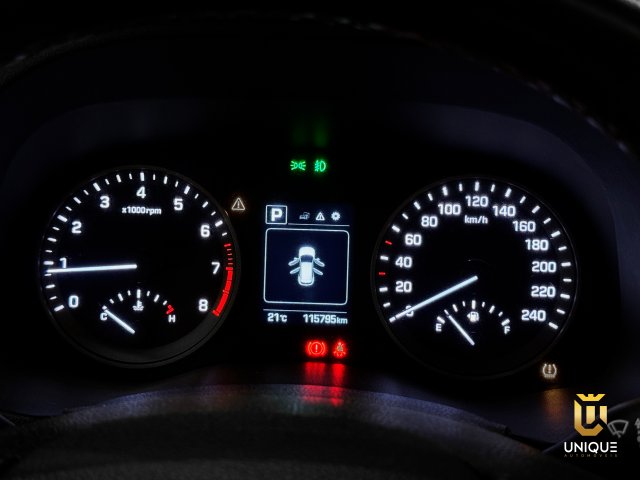 Hyundai Tucson 2.0 MPFI GLS 16V 143CV 2WD FLEX 4P AUTOMÁTICO 2018/2019 cinza à venda na Unique Automóveis em Indaiatuba — foto 13
