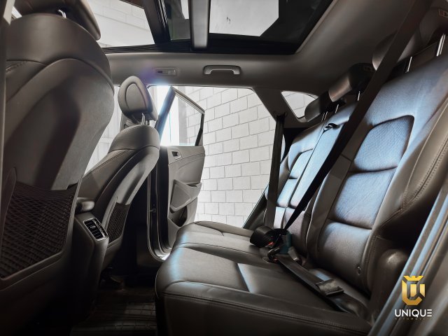 Hyundai Tucson 2.0 MPFI GLS 16V 143CV 2WD FLEX 4P AUTOMÁTICO 2018/2019 cinza à venda na Unique Automóveis em Indaiatuba — foto 17