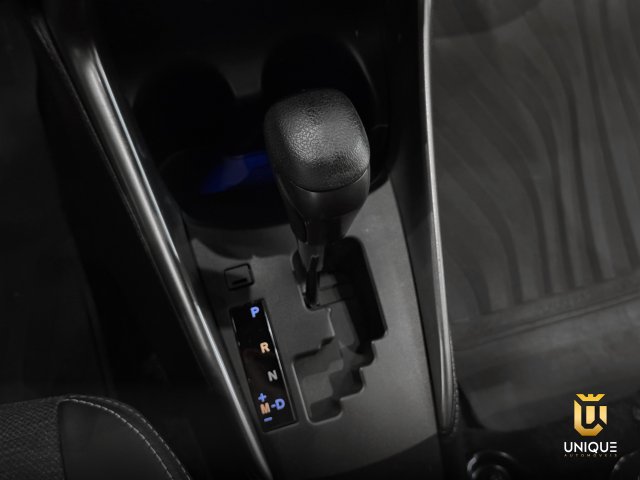 Toyota Yaris Hatch 2023 preto à venda na Unique Automóveis em Indaiatuba — foto 14