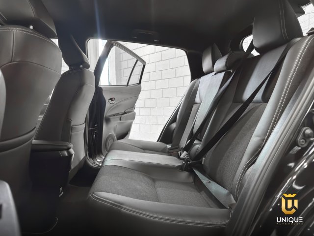 Toyota Yaris Hatch 2023 preto à venda na Unique Automóveis em Indaiatuba — foto 15