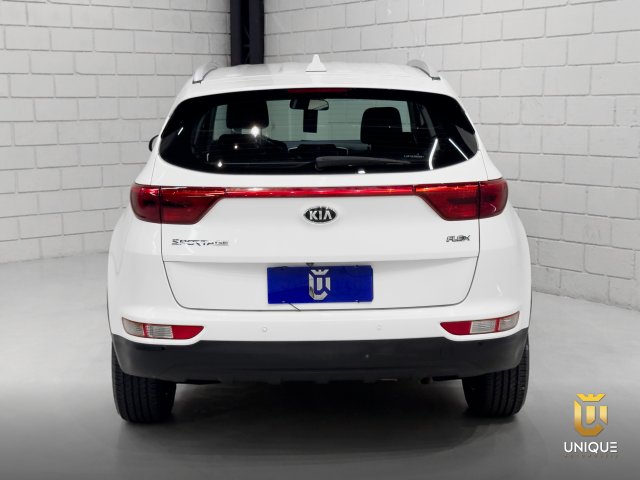 Kia Sportage 2.0 LX 4X2 16V FLEX 4P AUTOMÁTICO 2017/2018 branco à venda na Unique Automóveis em Indaiatuba — foto 7