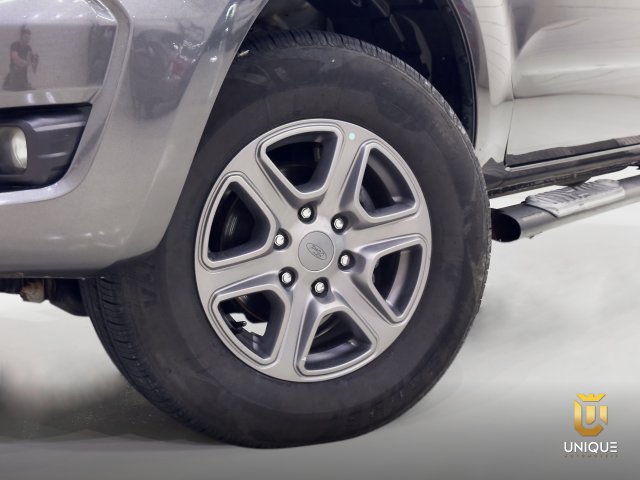 Ford Ranger 2.2 XLS 4X4 CD 16V DIESEL 4P AUTOMÁTICO 2019/2020 cinza à venda na Unique Automóveis em Indaiatuba — foto 7