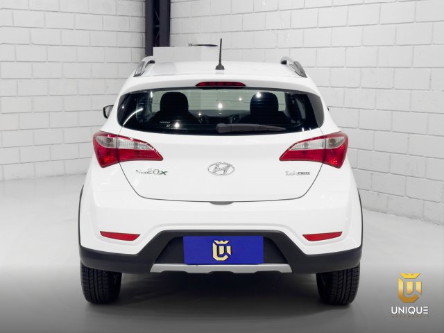 Hyundai Hb20x 1.6 16V STYLE FLEX 4P MANUAL 2014 branco à venda na Unique Automóveis em Indaiatuba — foto 5