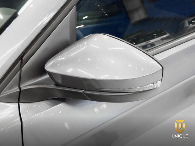 Volkswagen T-cross 1.0 200 TSI TOTAL FLEX AUTOMÁTICO 2024/2025 cinza à venda na Unique Automóveis em Indaiatuba — foto 9