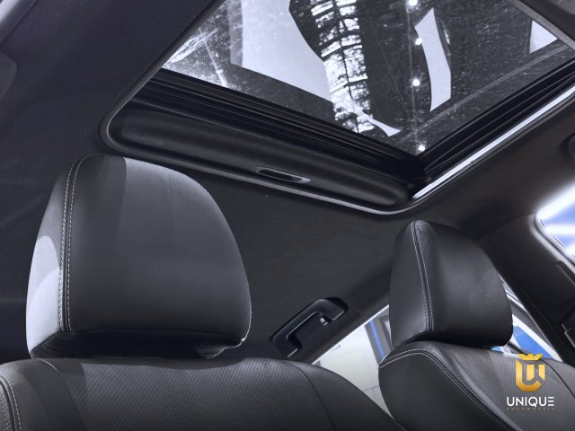 Toyota Yaris Hatch 1.5 16V FLEX XLS MULTIDRIVE 2019 prata à venda na Unique Automóveis em Indaiatuba — foto 20