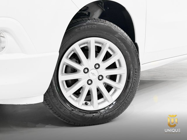 Chevrolet Spin 1.8 LT 8V FLEX 4P AUTOMÁTICO 2015/2016 branco à venda na Unique Automóveis em Indaiatuba — foto 7