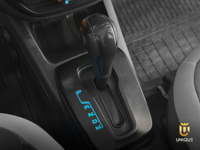 Chevrolet Spin 1.8 LT 8V FLEX 4P AUTOMÁTICO 2015/2016 branco à venda na Unique Automóveis em Indaiatuba — foto 16