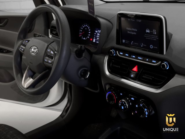 Hyundai Hb20s 1.0 12V FLEX COMFORT MANUAL 2024/2025 branco à venda na Unique Automóveis em Indaiatuba — foto 18