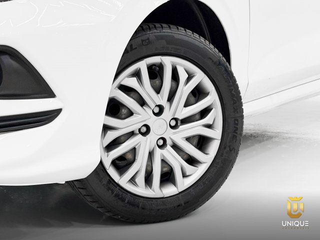 Fiat Cronos 1.3 FIREFLY FLEX DRIVE MANUAL 2022 branco à venda na Unique Automóveis em Indaiatuba — foto 7
