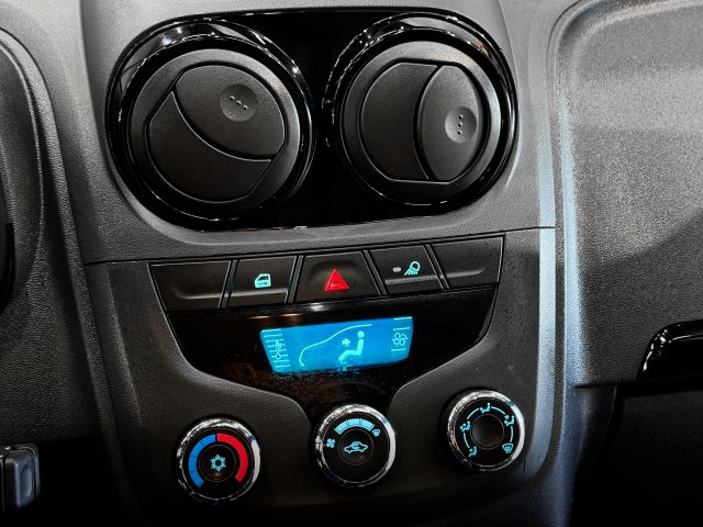 Chevrolet Montana 1.4 MPFI LS CS 8V FLEX 2P MANUAL 2011/2012 preto à venda na Unique Automóveis em Indaiatuba — foto 14