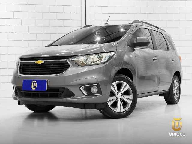Chevrolet Spin 1.8 PREMIER 8V FLEX 4P AUTOMÁTICO 2023 cinza à venda na Unique Automóveis em Indaiatuba — foto 2