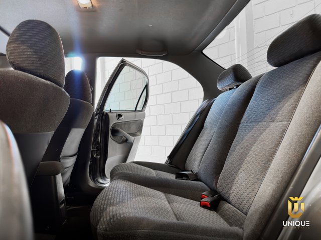Honda Civic 1.6 LX 16V GASOLINA 4P AUTOMÁTICO 2000 cinza à venda na Unique Automóveis em Indaiatuba — foto 12