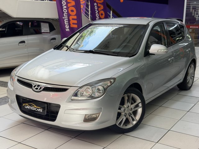 foto do veículo Hyundai i30   2.0 MPFI GLS 16V GASOLINA 4P AUTOMÁTICO