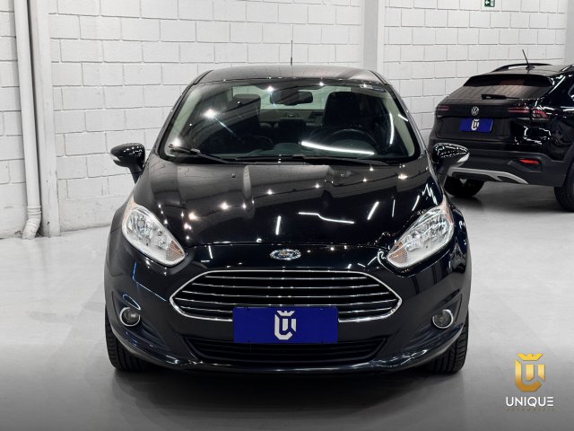 Ford Fiesta Sedan 1.6 TITANIUM SEDAN 16V FLEX 4P AUTO 2013/2014 preto à venda na Unique Automóveis em Indaiatuba — foto 4