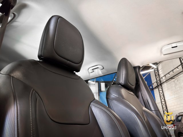 Jeep Renegade 1.8 16V FLEX LONGITUDE 4P AUTOMÁTICO 2019/2020 branco à venda na Unique Automóveis em Indaiatuba — foto 14