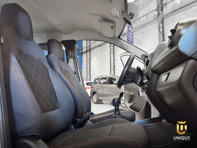 Renault Kwid 1.0 12V SCE FLEX ZEN MANUAL 2025/2026 branco à venda na Unique Automóveis em Indaiatuba — foto 12