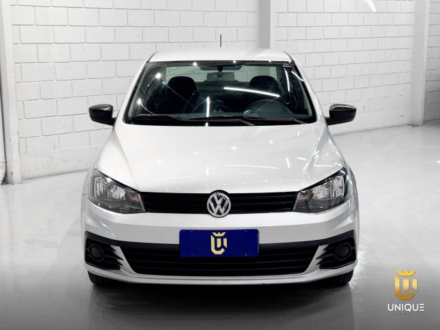 Volkswagen Voyage 1.6 MSI TOTALFLEX TRENDLINE 4P MANUAL 2017/2018 prata à venda na Unique Automóveis em Indaiatuba — foto 7