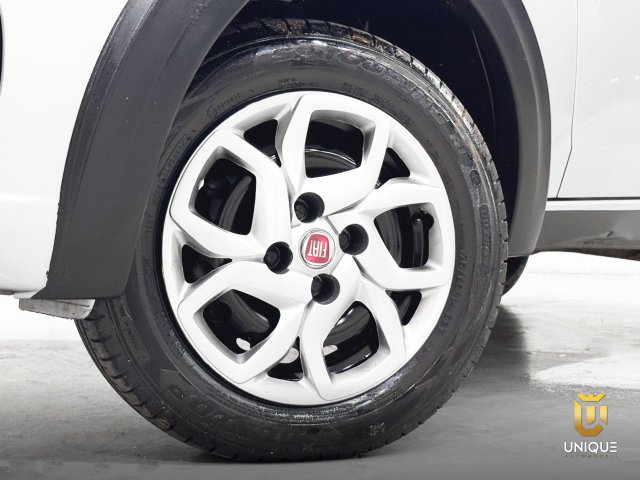 Fiat Mobi 1.0 EVO FLEX LIKE. MANUAL 2021 prata à venda na Unique Automóveis em Indaiatuba — foto 3